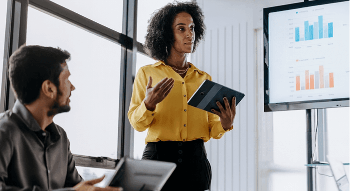 Leadership & Finance